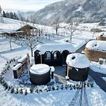 Igluhut Four Seasons Пфаррверфен